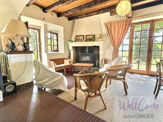  Villa à vendre 13 pièces 371 m²