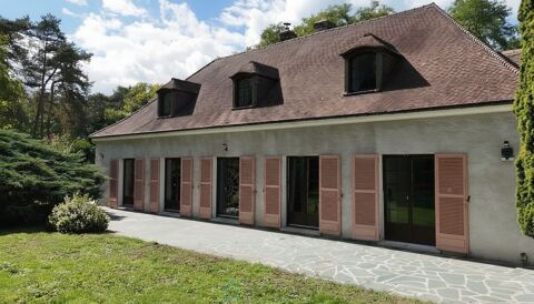   Maison Maison - 7 pi�ce(s) - 211 m�