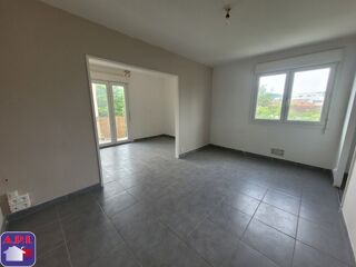  Appartement à louer 2 pièces 34 m²
