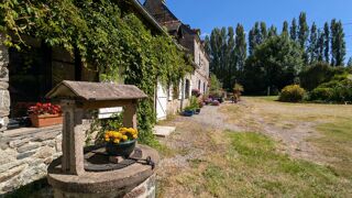 Maison 492 m² · à Kergrist · 492 m² · 695 000 €