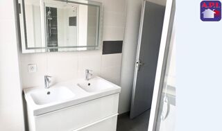  Appartement à louer 4 pièces 88 m²