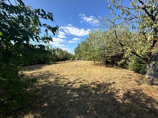 Terrain à vendre 676 m²