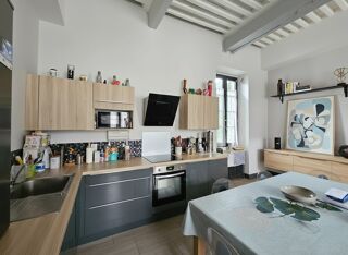  Appartement � vendre 3 pi�ces 149 m�