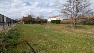  Terrain à vendre 650 m²