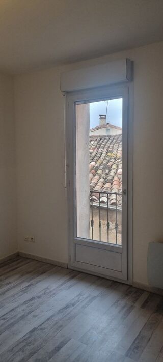  Appartement à louer 3 pièces 45 m²