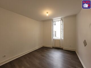  Appartement à louer 3 pièces 65 m²