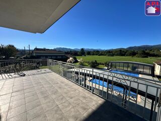  Maison � vendre 7 pi�ces 249 m�