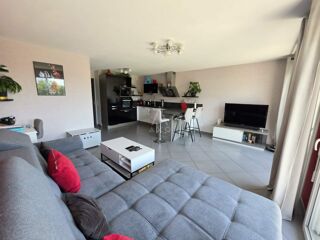  Appartement � vendre 4 pi�ces 80 m�