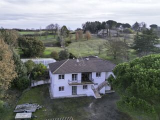  Maison � vendre 8 pi�ces 220 m�