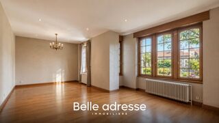  Villa à vendre 7 pièces 240 m²