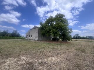  Maison  vendre 4 pices 239 m