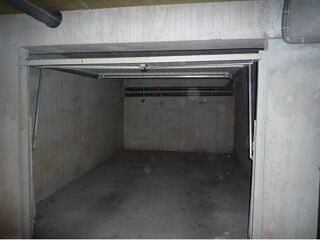  Parking / Garage � louer 1 pi�ce 