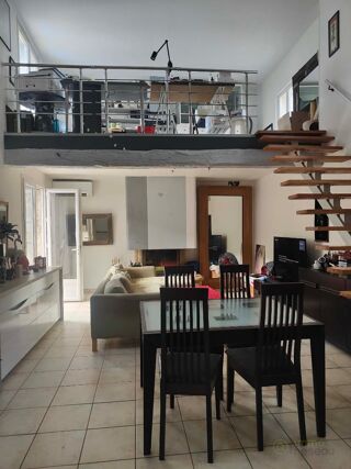  Villa à vendre 10 pièces 225 m²