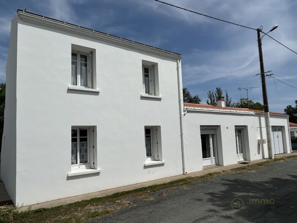 Maison 5 pièces 107 m² · à Marans · 107 m² · 239 000 €