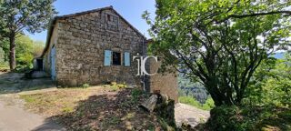  Maison � vendre 10 pi�ces 300 m�