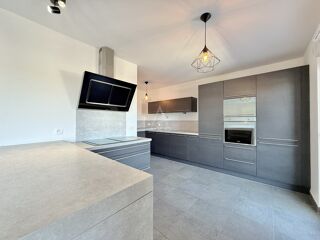  Appartement  vendre 4 pices 90 m