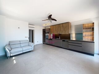  Appartement  vendre 2 pices 45 m