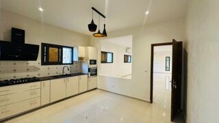  Maison � vendre 5 pi�ces 180 m� Ngaparou