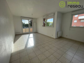  Appartement  vendre 4 pices 69 m
