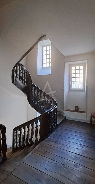  Maison � vendre 6 pi�ces 220 m�