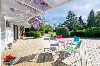  Villa � vendre 6 pi�ces 215 m�