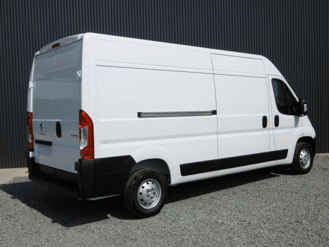 Boxer FOURGON BASE 140 HDI 2022 occasion 73730 Cevins