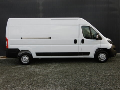 Boxer FOURGON BASE 140 HDI 2022 occasion 73730 Cevins