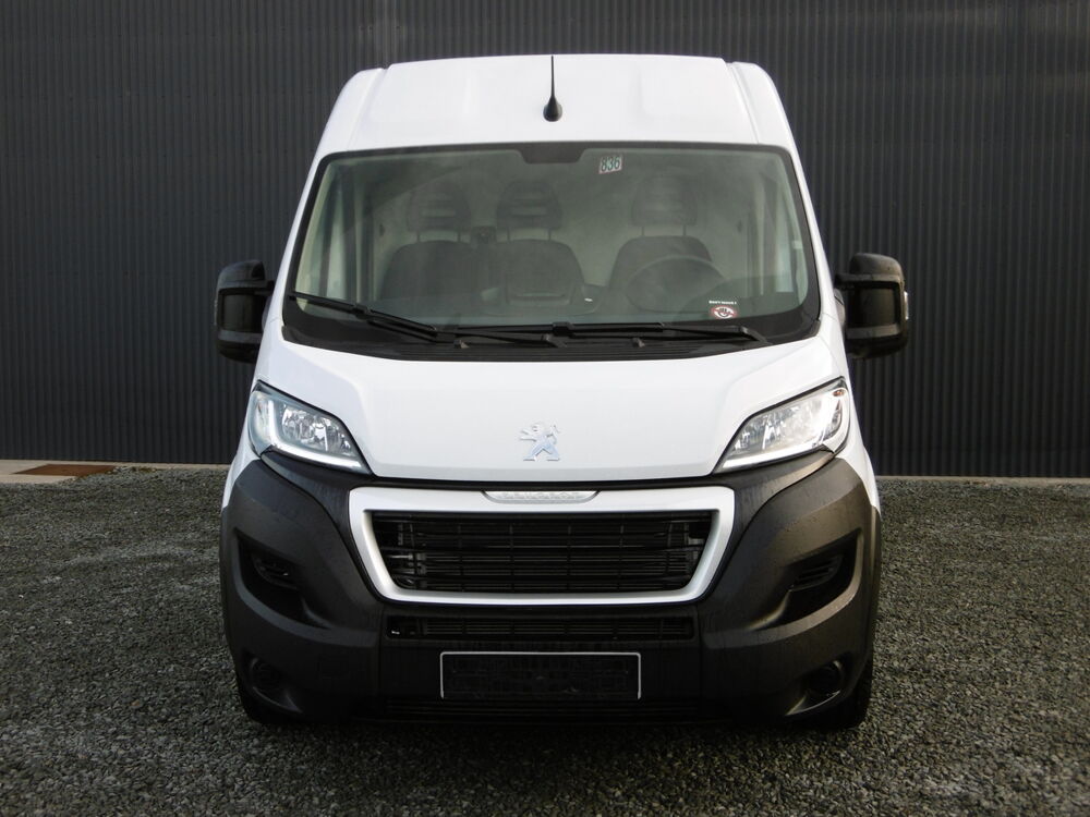 Boxer FOURGON BASE 140 HDI 2022 occasion 73730 Cevins