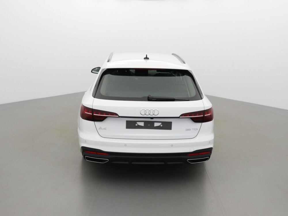 A4 AVANT S LINE EDITION 163 35 TDI S-TRONIC occasion 73730 Cevins