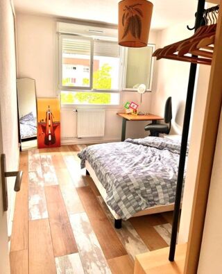  Appartement à louer 3 pièces 60 m²