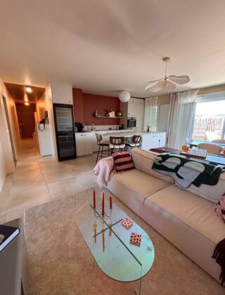  Appartement à louer 3 pièces 74 m²