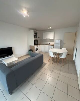  Appartement à louer 2 pièces 