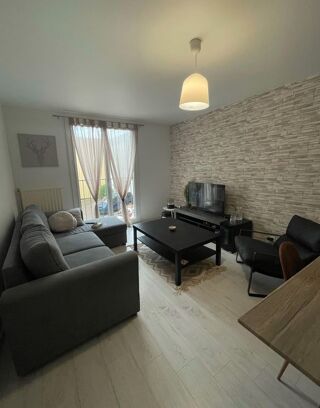  Appartement à louer 2 pièces 50 m²