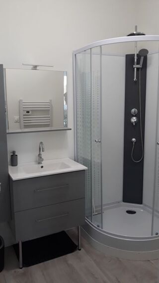 Appartement à louer 2 pièces 