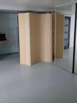  Appartement à louer 1 pièce 32 m²