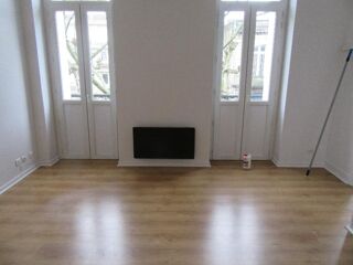  Appartement � louer 1 pi�ce  Bordeaux