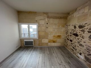  Appartement à louer 3 pièces 72 m²
