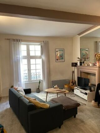  Appartement à louer 2 pièces 37 m²