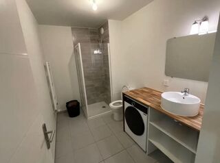  Appartement à louer 2 pièces 44 m²