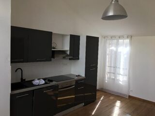  Appartement à louer 3 pièces 