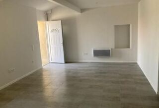  Appartement à louer 2 pièces 60 m²