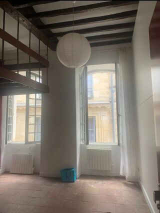  Appartement à louer 1 pièce 35 m²