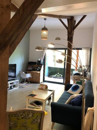  Appartement à louer 3 pièces 81 m²
