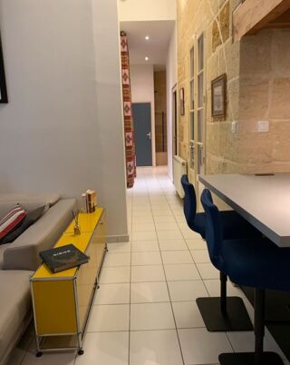  Appartement � louer 2 pi�ces  Bordeaux