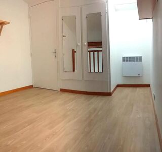  Appartement à louer 2 pièces 26 m²