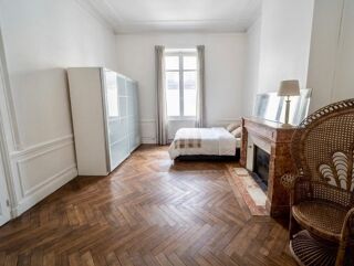  Appartement à louer 2 pièces 55 m²