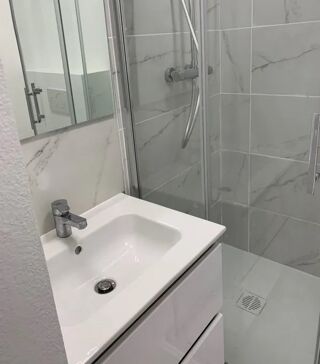  Appartement à louer 1 pièce 19 m²