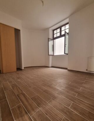  Appartement à louer 2 pièces 53 m²