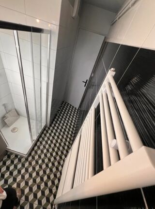  Appartement à louer 4 pièces 80 m²