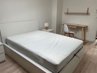  Appartement � louer 4 pi�ces  Bordeaux